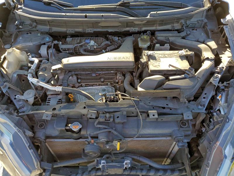 Фото 11 - NISSAN ROGUE