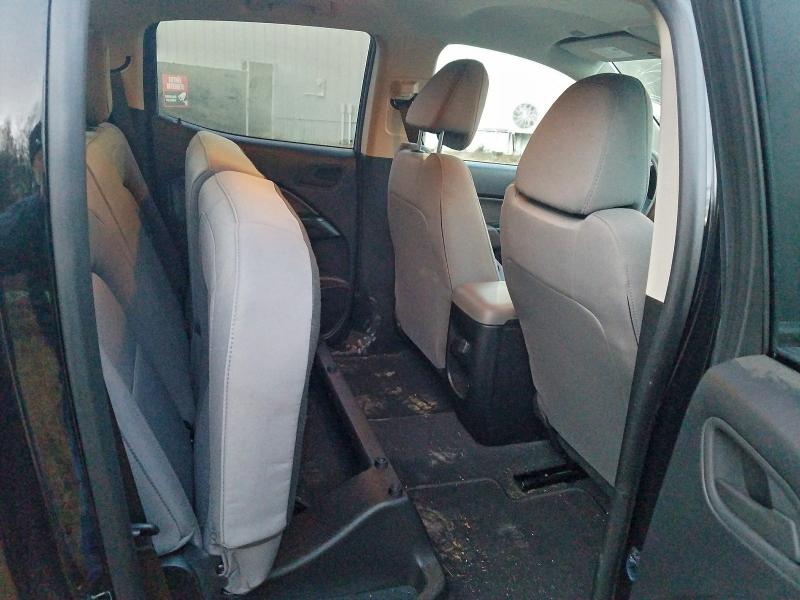 Фото 10 - CHEVROLET COLORADO