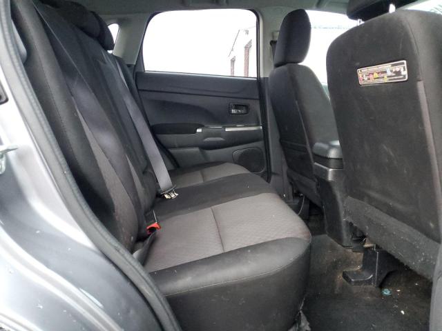 Фото 11 - MITSUBISHI OUTLANDER