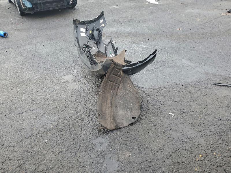 Фото 12 - CHEVROLET BOLT