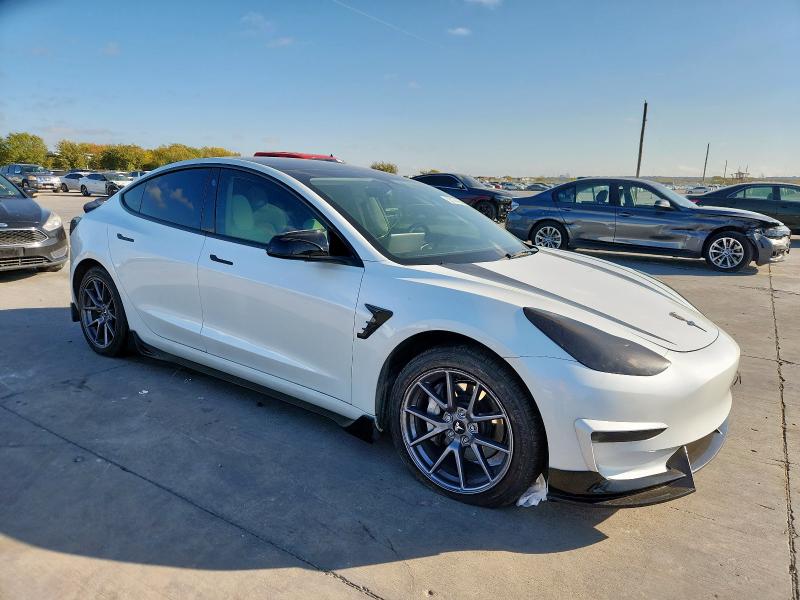 Фото 4 - TESLA MODEL 3