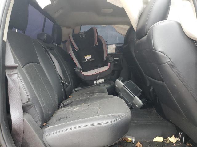 RAM 2500 2018 VIN 3C6UR5FL3JG323047