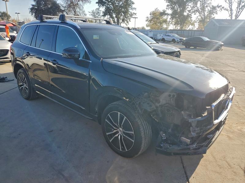 Фото 4 - VOLVO XC90