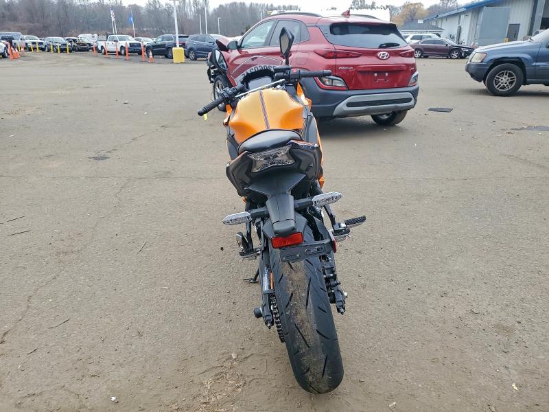 KAWASAKI EX650 P 2025