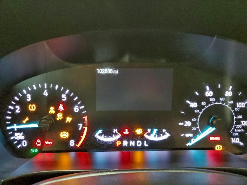 Фото 9 - FORD ESCAPE