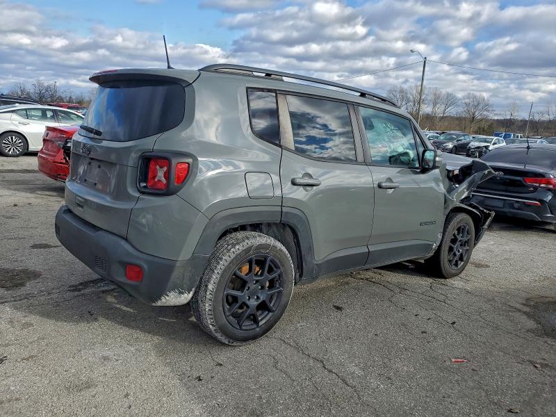 Фото 3 - JEEP RENEGADE