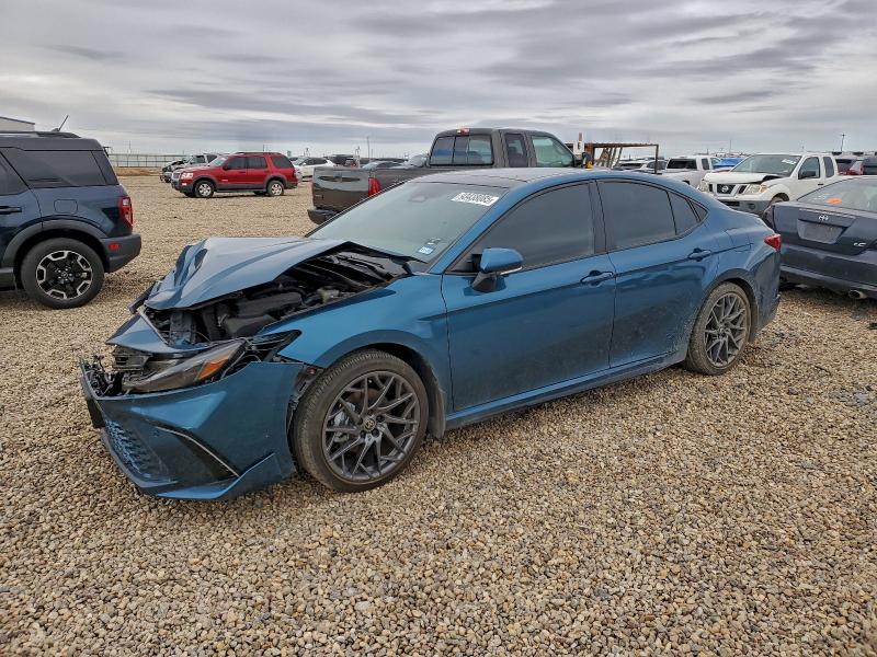 Фото 1 - TOYOTA CAMRY