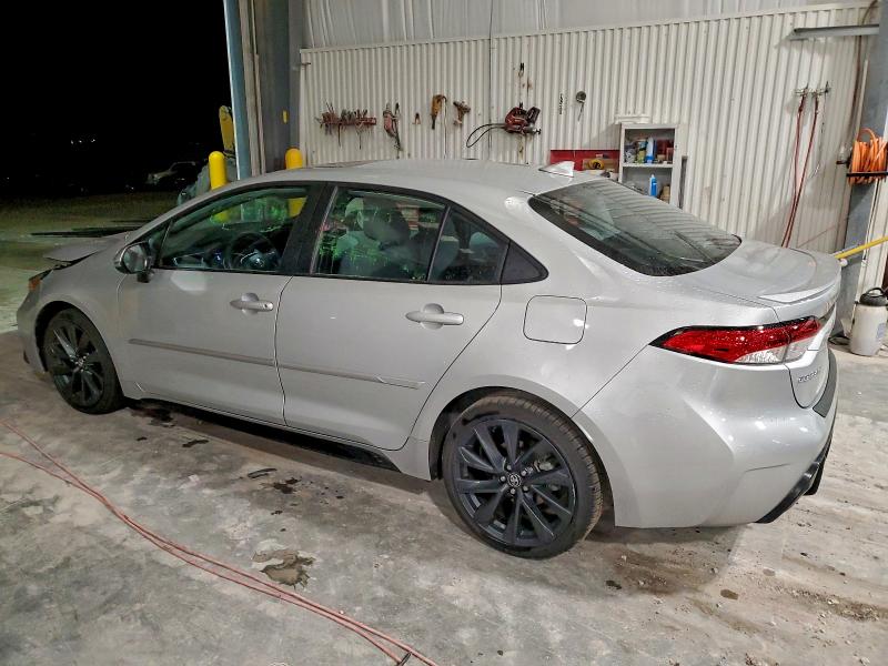 Фото 2 - TOYOTA COROLLA