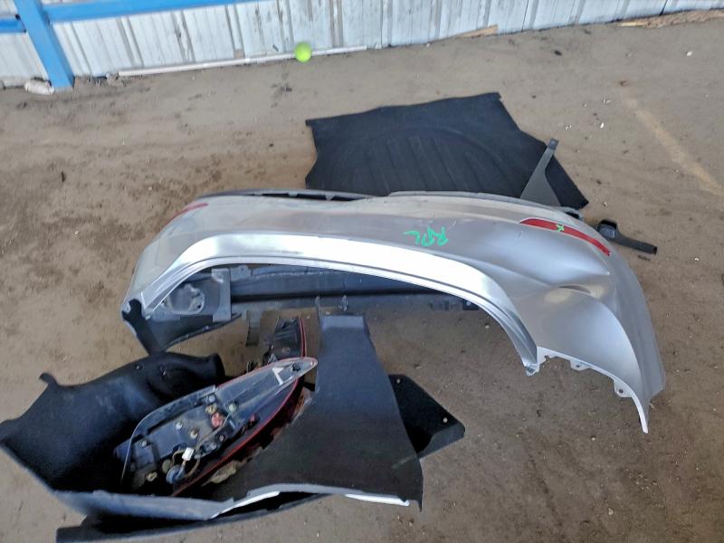 Фото 12 - HYUNDAI ELANTRA