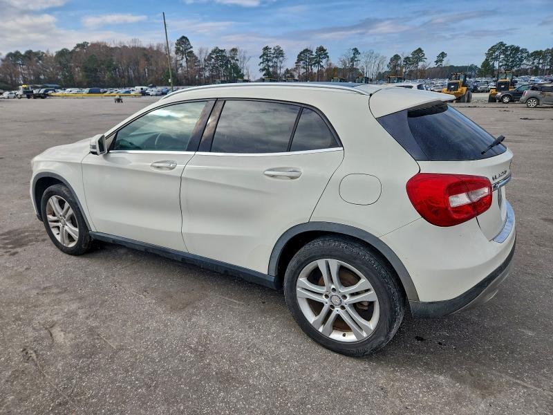 Фото 2 - MERCEDES-BENZ GLA-CLASS