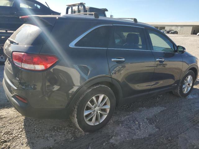 Фото 3 - KIA SORENTO