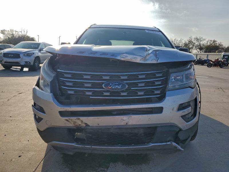 Фото 5 - FORD EXPLORER