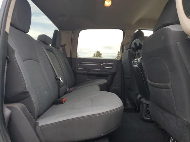 Фото 11 - RAM 2500