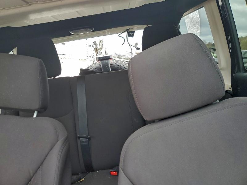 Фото 10 - JEEP WRANGLER