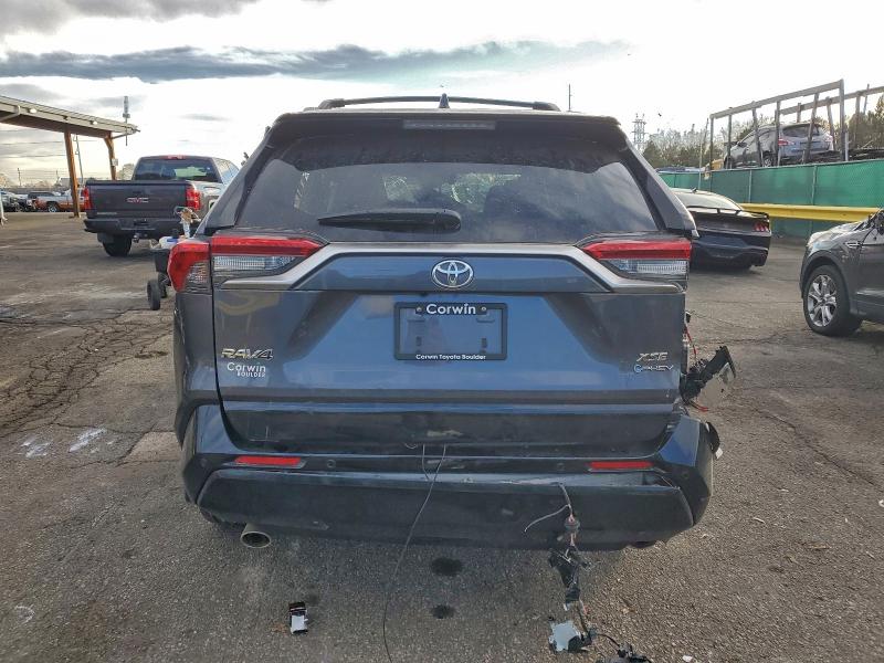 Фото 6 - TOYOTA RAV4