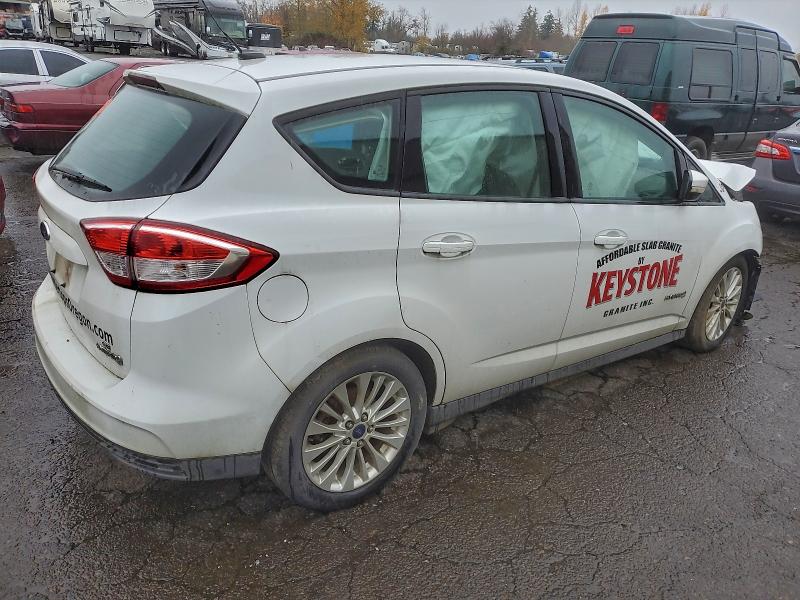 FORD CMAX 2017 VIN 1FADP5AU4HL110285