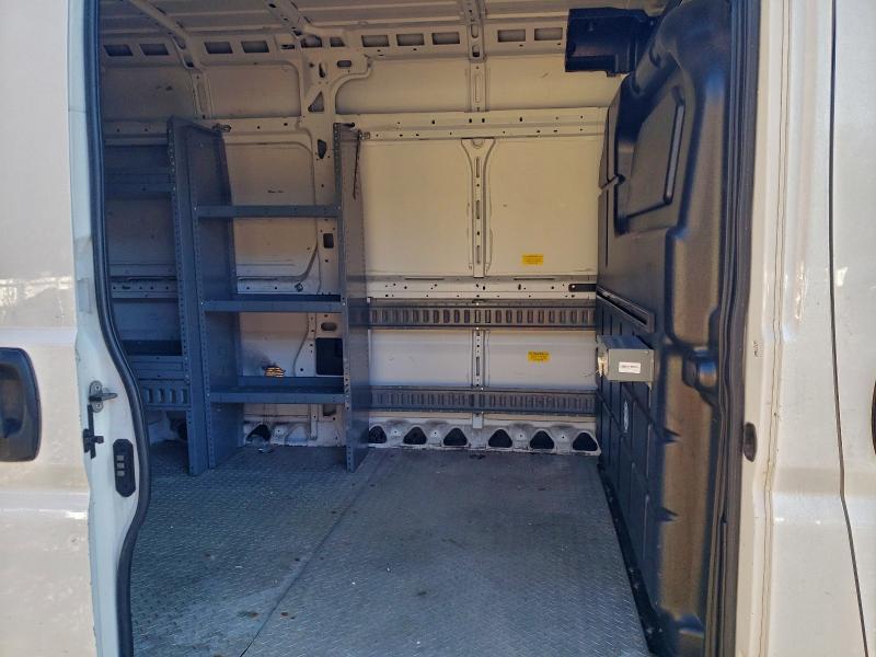 RAM All Models 2018 VIN 3C6URVJG0JE131705