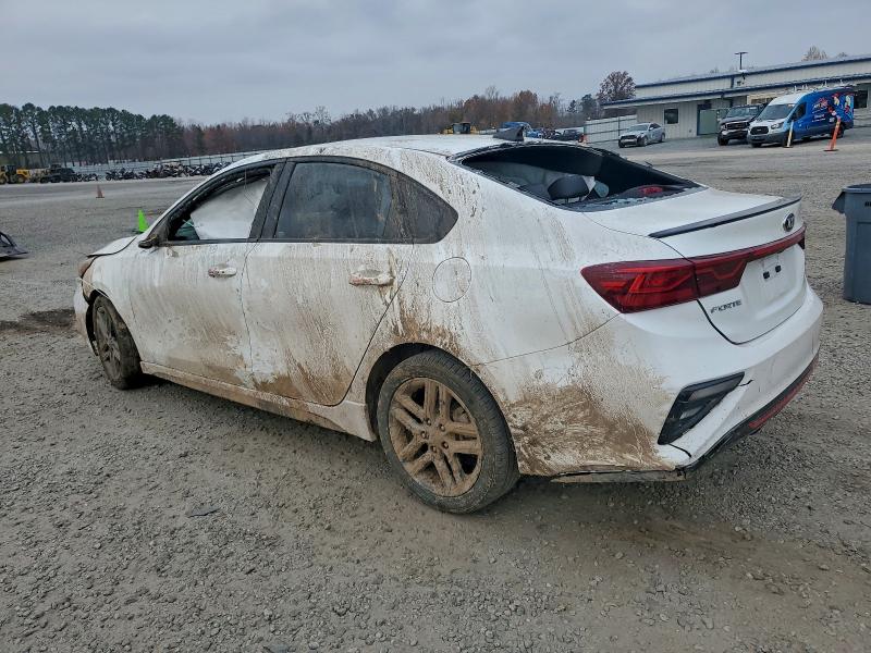 Фото 2 - KIA FORTE