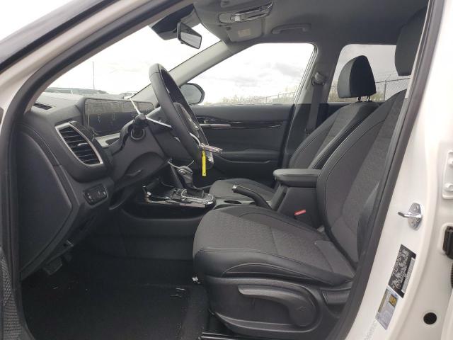 Фото 7 - KIA SELTOS