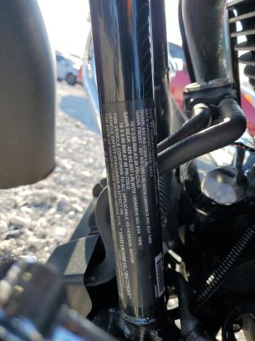 HARLEY-DAVIDSON FL 2013