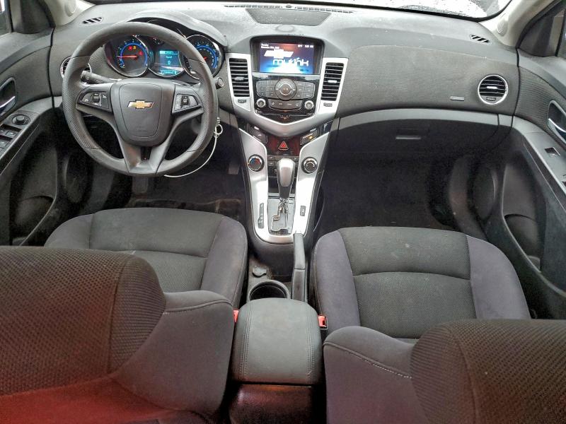 Фото 8 - CHEVROLET CRUZE