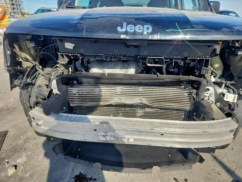 Фото 12 - JEEP RENEGADE