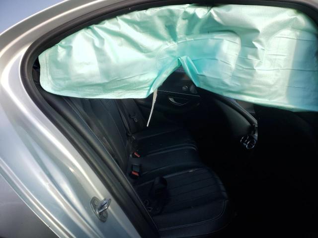 Фото 10 - MERCEDES-BENZ E-CLASS