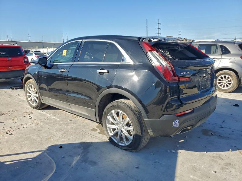 Фото 2 - CADILLAC XT4