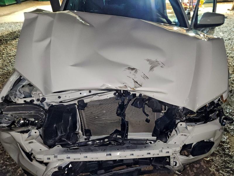 Фото 11 - TOYOTA TACOMA