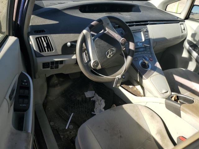 Фото 8 - TOYOTA PRIUS