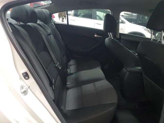 Фото 10 - KIA FORTE