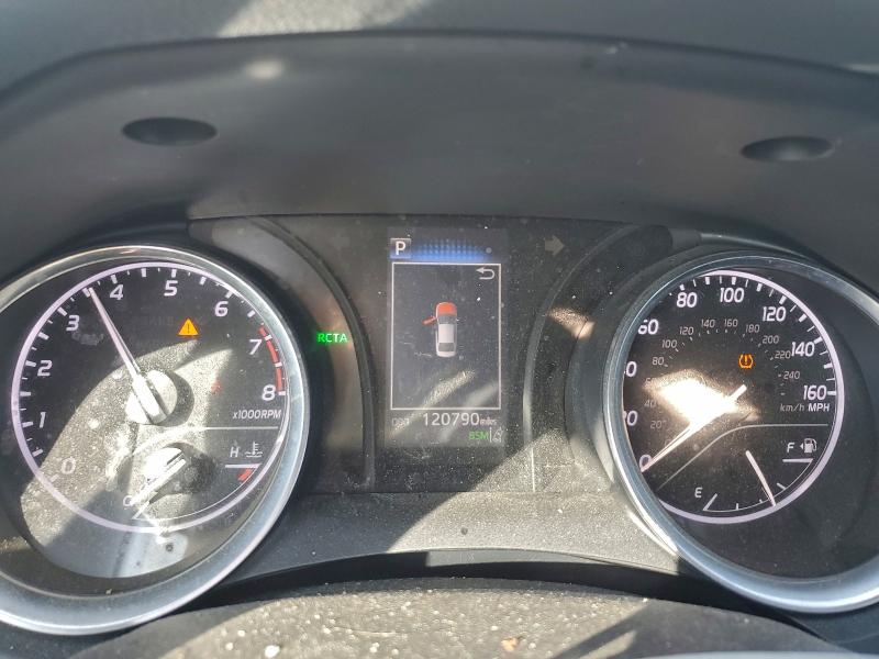 Фото 9 - TOYOTA CAMRY