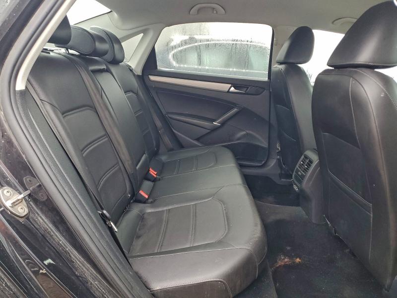 Фото 10 - VOLKSWAGEN PASSAT