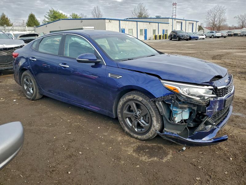 Фото 4 - KIA OPTIMA