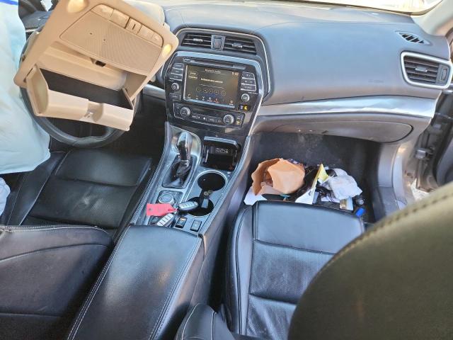 Фото 8 - NISSAN MAXIMA