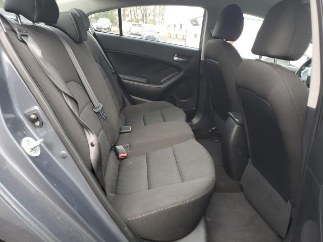 Фото 10 - KIA FORTE