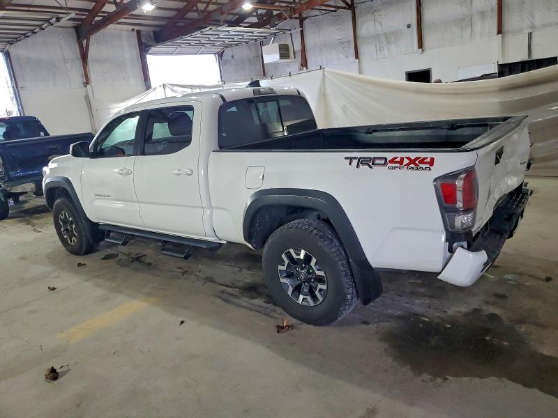Фото 2 - TOYOTA TACOMA