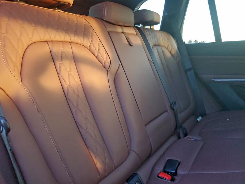 Фото 11 - BMW X5