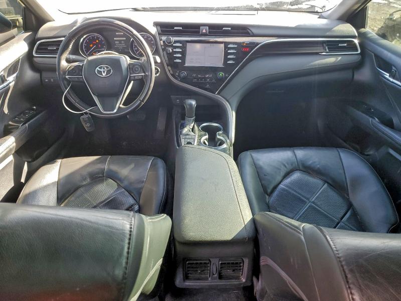 Фото 8 - TOYOTA CAMRY