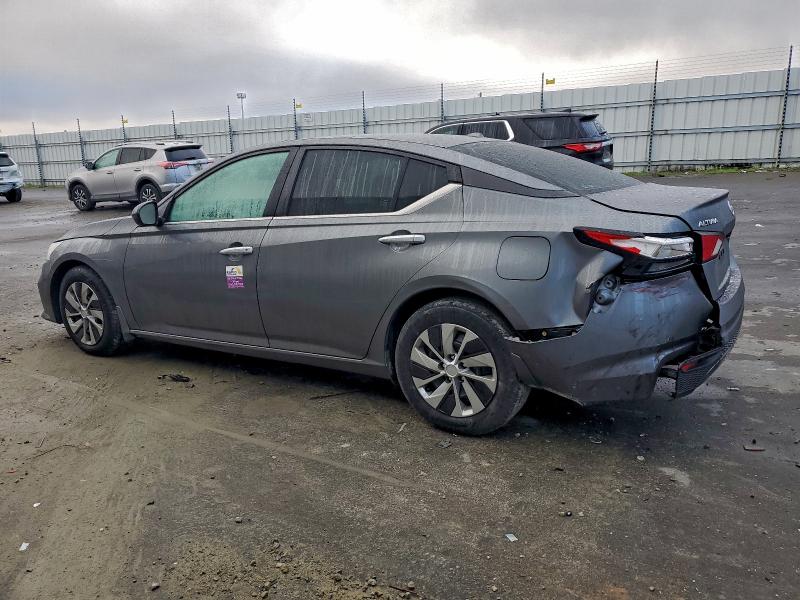 Фото 2 - NISSAN ALTIMA