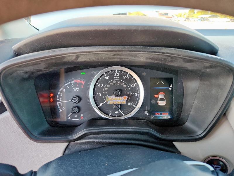 Фото 9 - TOYOTA COROLLA