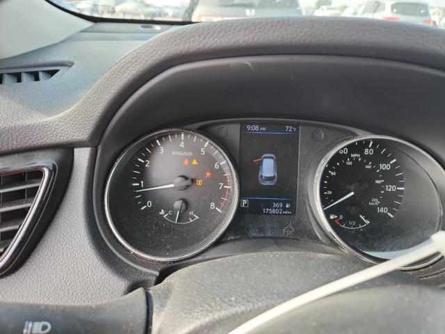 Фото 9 - NISSAN ROGUE