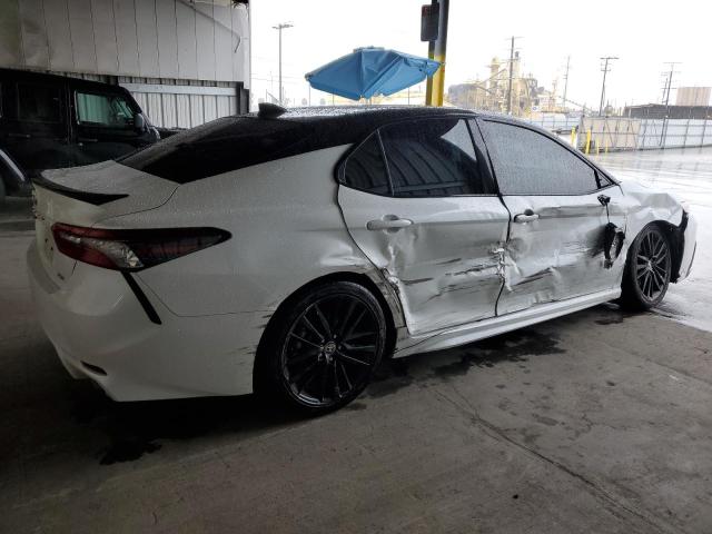 Фото 3 - TOYOTA CAMRY