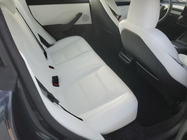 Фото 10 - TESLA MODEL 3