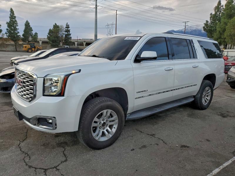 Фото 1 - GMC YUKON