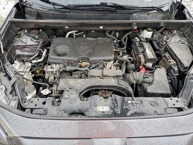 Фото 12 - TOYOTA RAV4