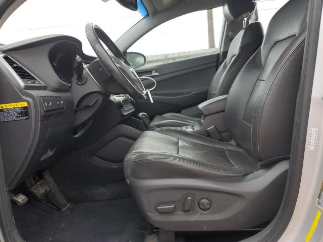 Фото 7 - HYUNDAI TUCSON