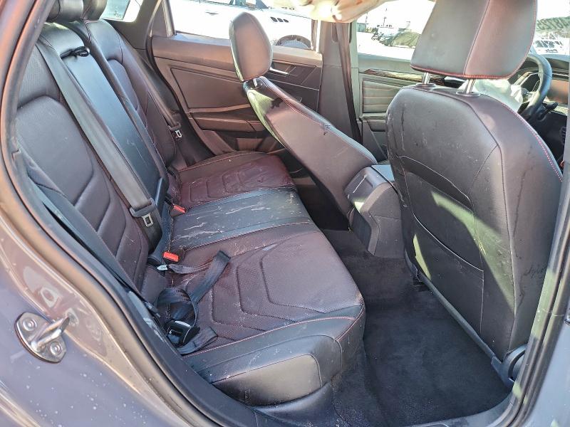 Фото 10 - VOLKSWAGEN JETTA