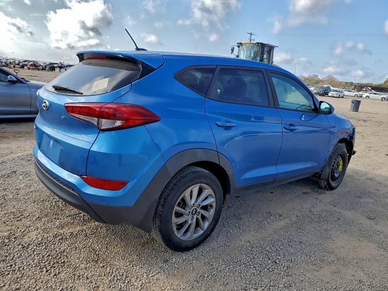 Фото 3 - HYUNDAI TUCSON