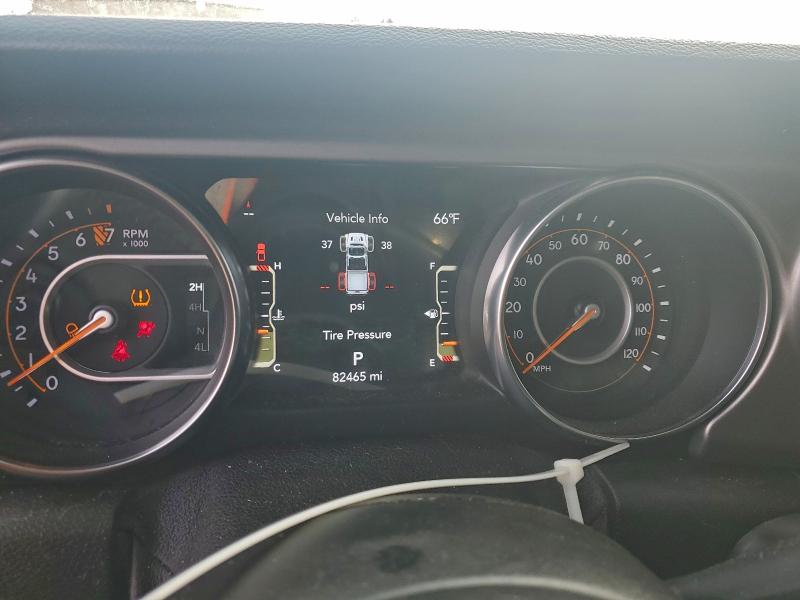 Фото 9 - JEEP GLADIATOR